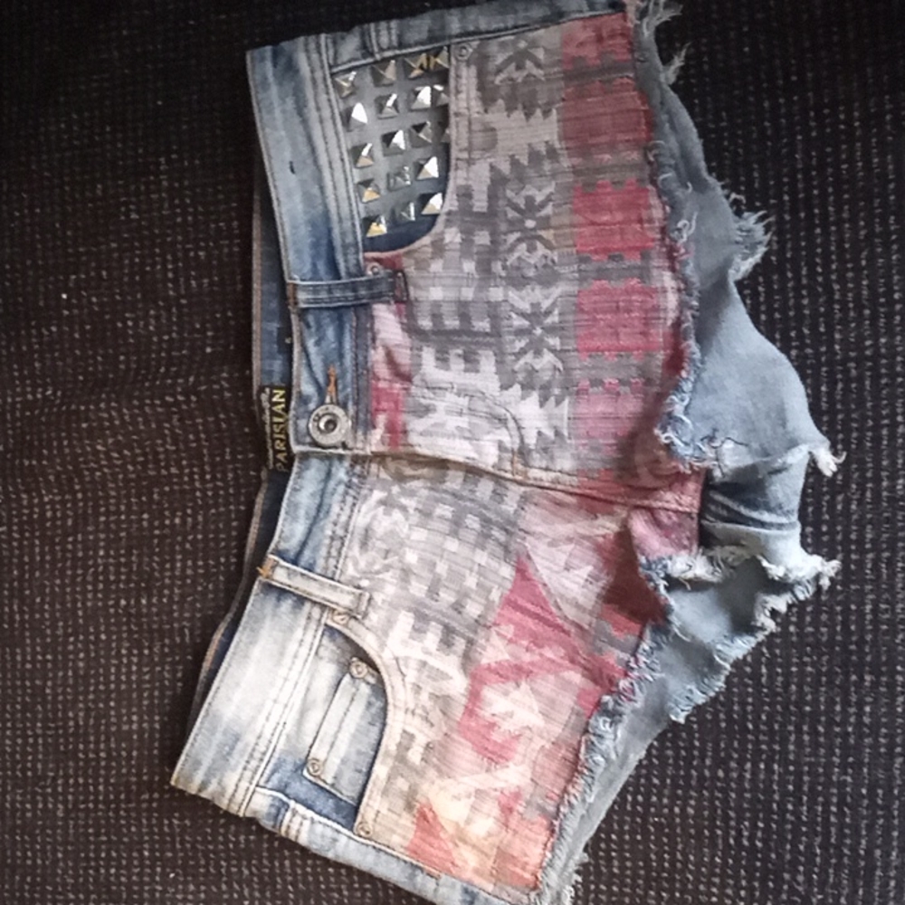 "🩷" Really short jean studded shorts